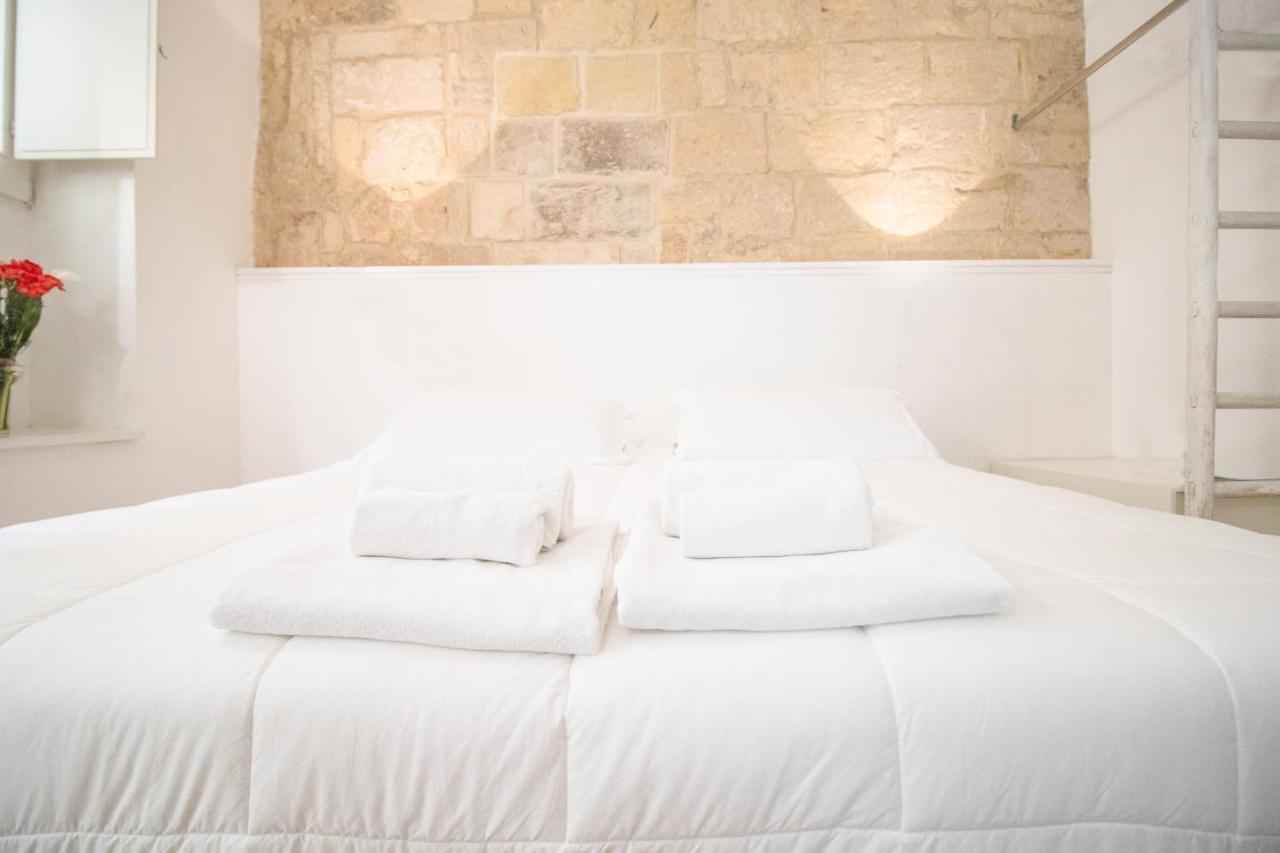 Sui Tetti Luxury Rooms Lecce Exterior foto