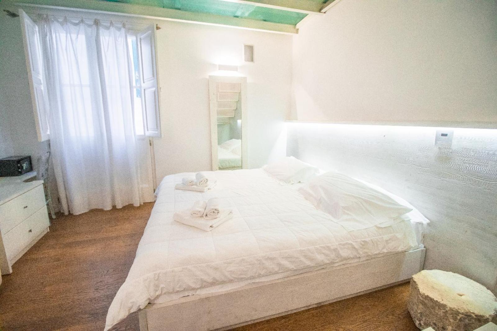 Sui Tetti Luxury Rooms Lecce Exterior foto